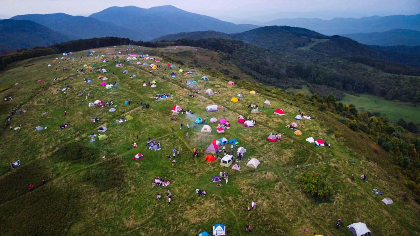 Overcrowded Max Patch mountain in North Carolina